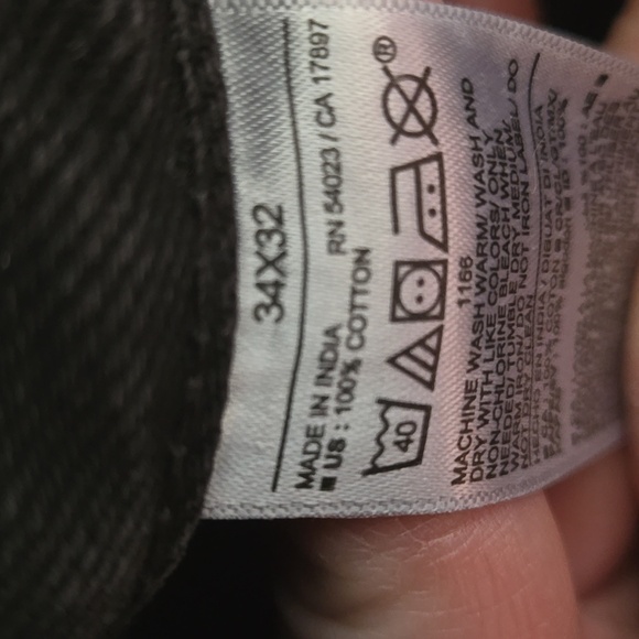 Old Navy Mens 34x32 Original Taper Jeans - Picture 7 of 7